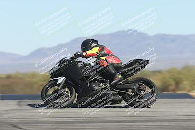 media/Oct-30-2025-Racers Edge (Thu) [[dabbdaf680]]/3-B Group/Session 4 (Turn 9 Side)/